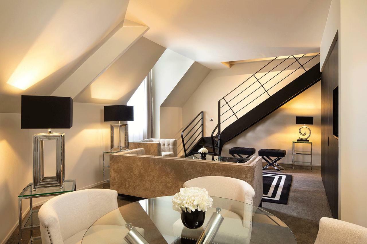 Royal Hainaut Spa & Resort Hotel ヴァランシエンヌ エクステリア 写真